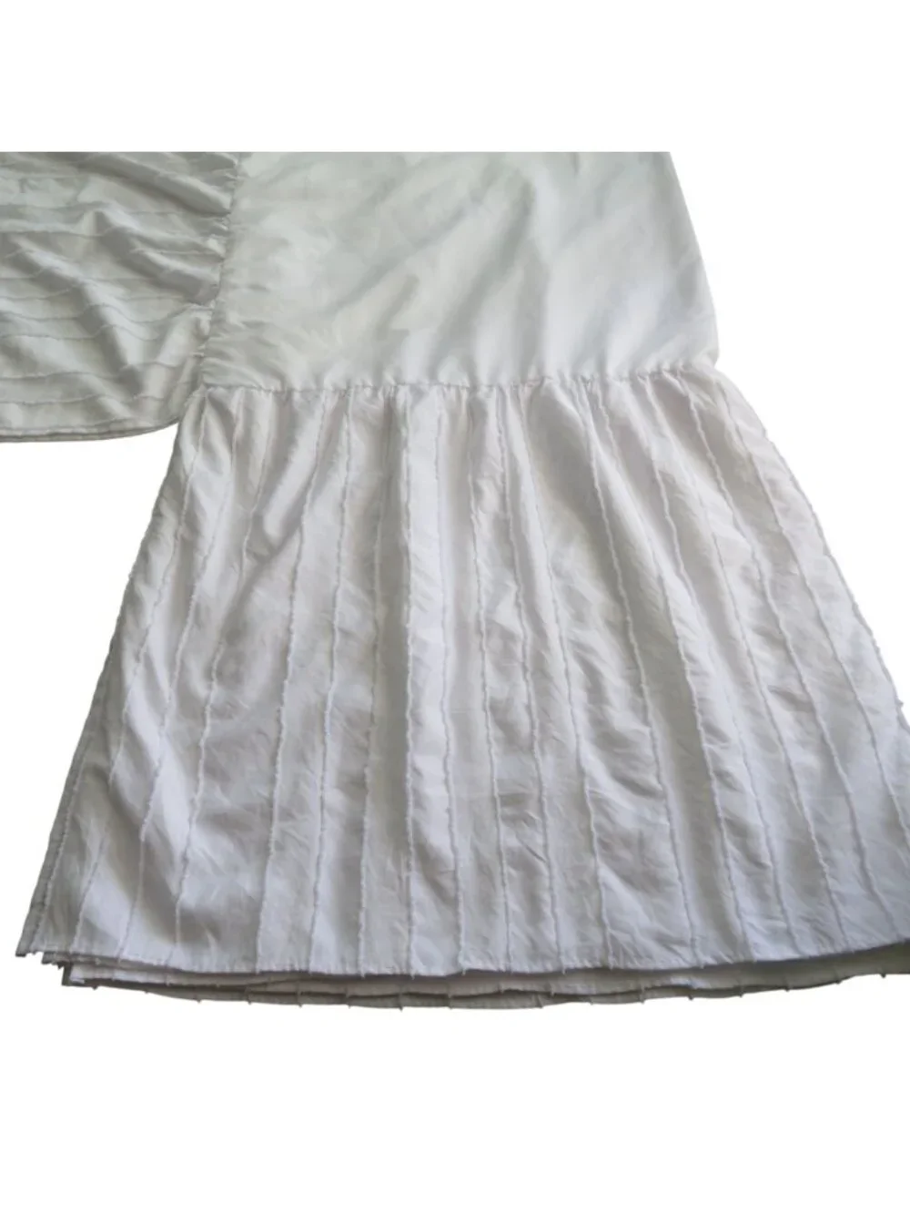 White Full Size Bed Skirt Vertical Textured Chenille Pin Stripe Fabric 18